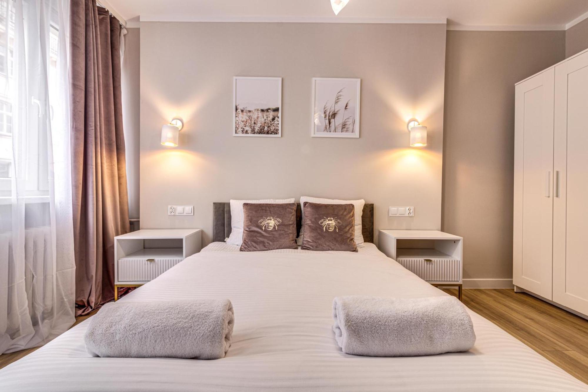 Rentplanet - Apartamenty Stare Miasto Вроцлав Экстерьер фото